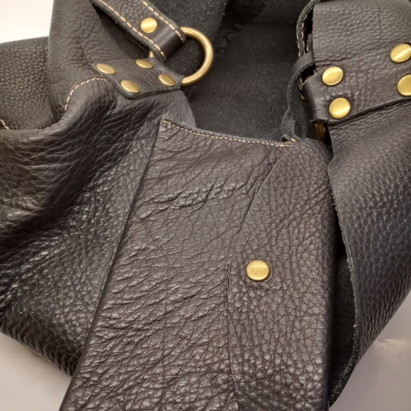 Lucky Brand Hobo bag with attached purse - Picture 4 of 12